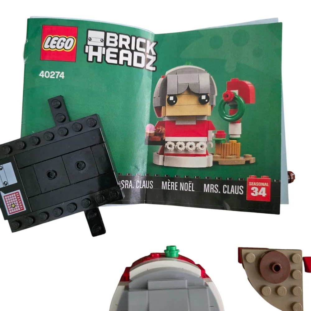 LEGO BrickHeadz Mrs. Claus #40274 – Retired Collectible Set
